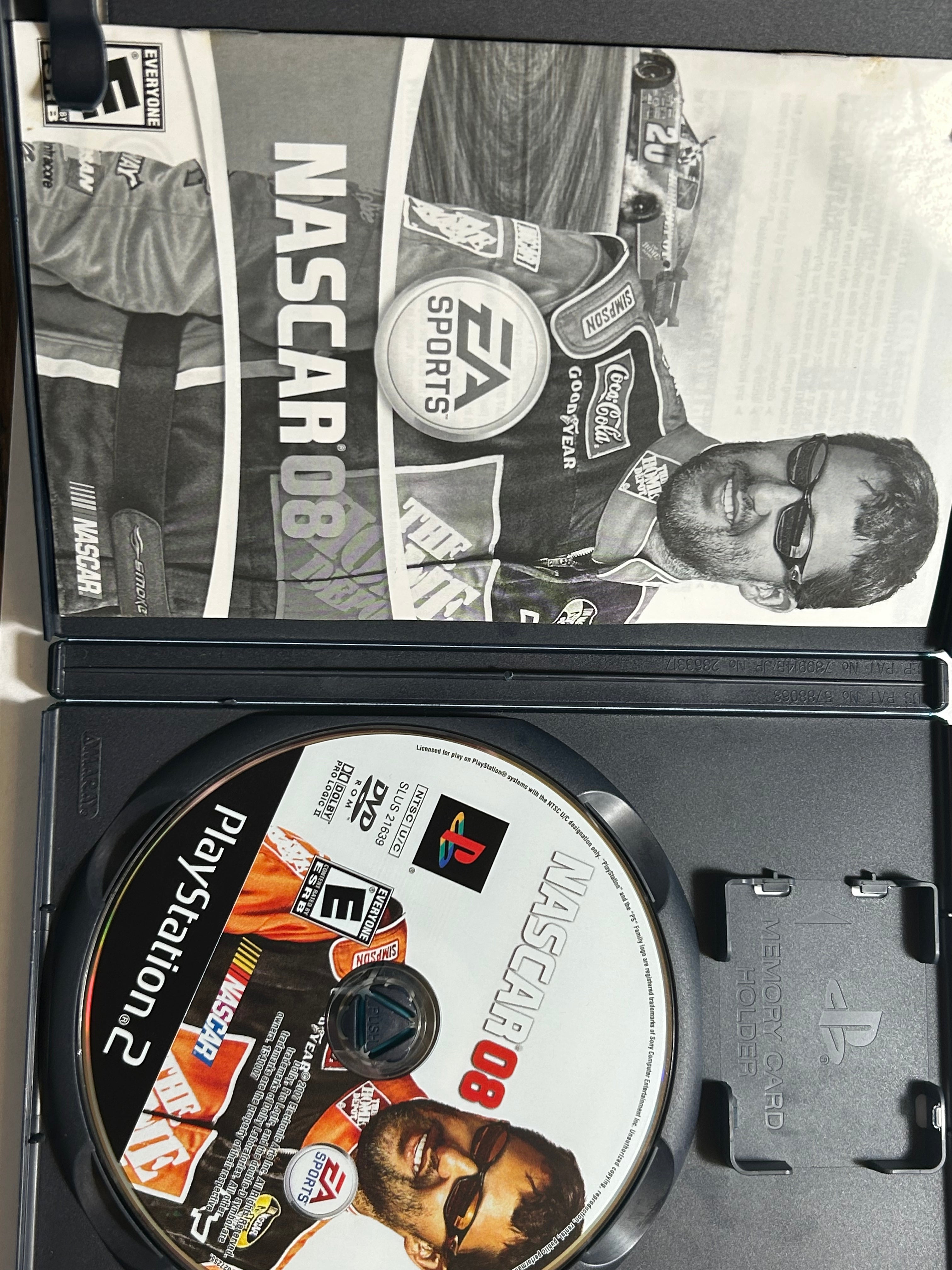 [PS2] NASCAR 08 / Pre-Owned Game