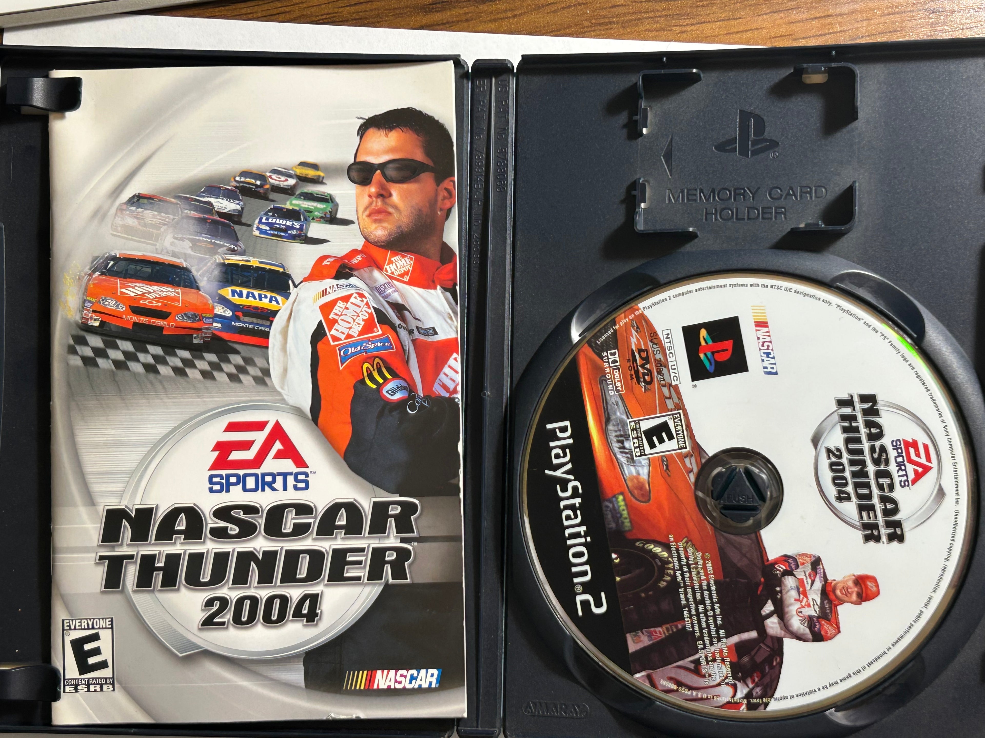 [PS2] NASCAR Thunder 2004 / Pre-Owned Game